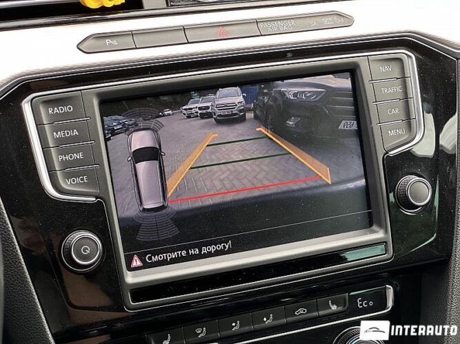 Volkswagen Passat GTE 40 interauto-car