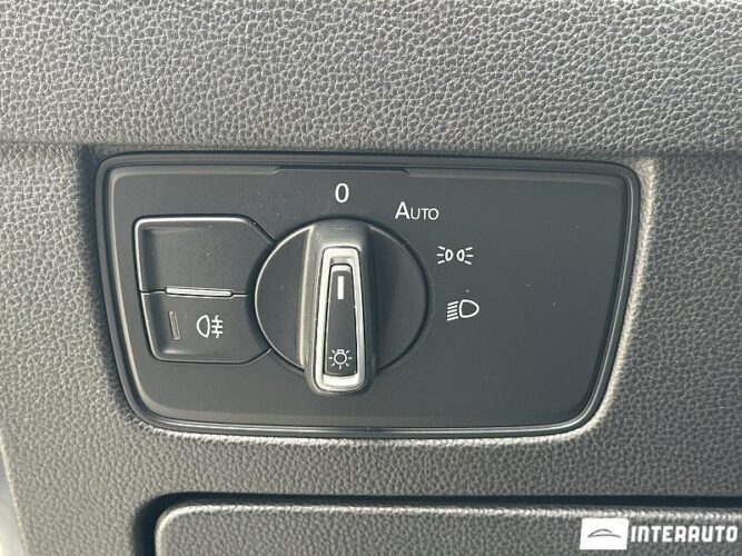 Volkswagen Passat GTE 46 interauto-car