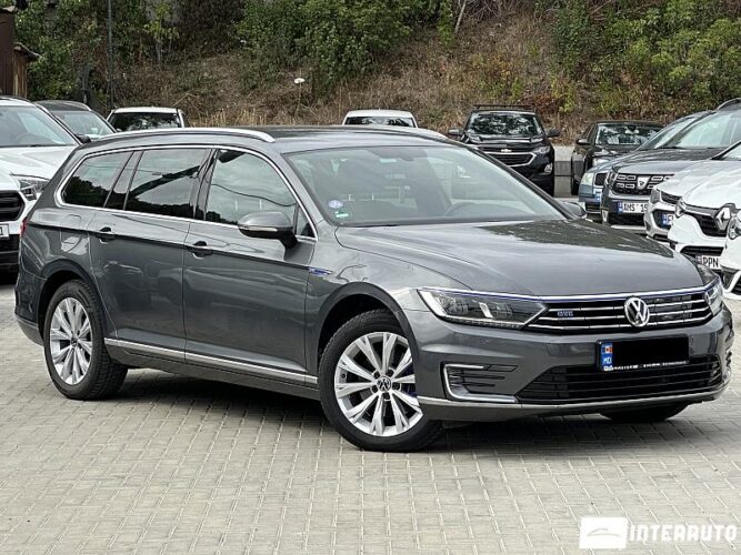 Volkswagen Passat GTE 31 interauto-car