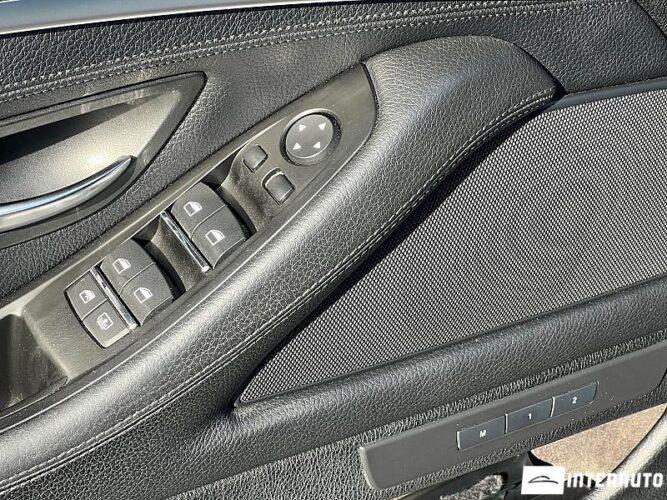 BMW 525 42 interauto-car