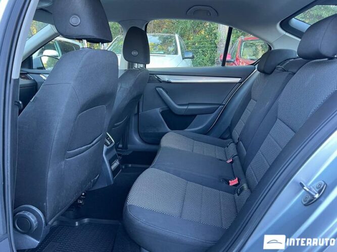 Skoda Octavia 36 interauto-car