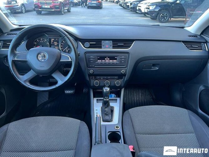 Skoda Octavia 33 interauto-car