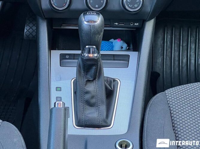 Skoda Octavia 40 interauto-car