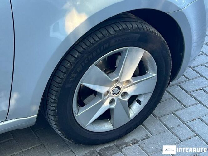 Skoda Octavia 43 interauto-car