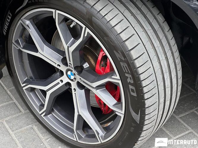 BMW X5 4.0i 61 interauto-car