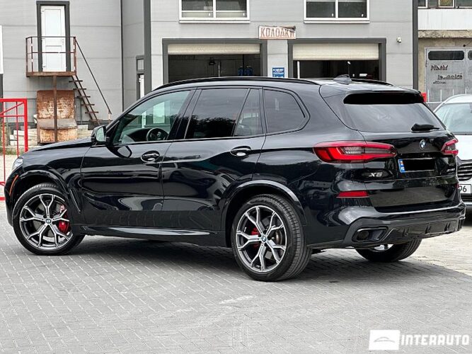 BMW X5 4.0i 40 interauto-car