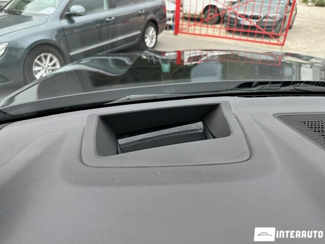 BMW X5 4.0i 50 interauto-car