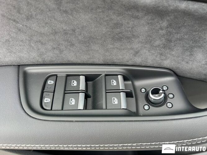 Audi Q7 36 interauto-car