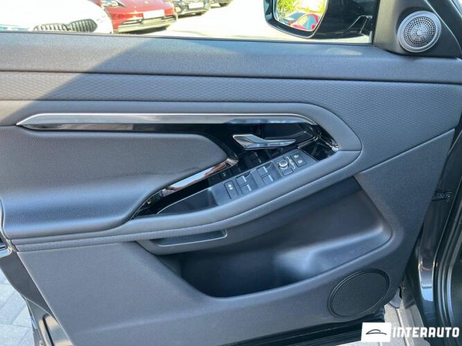 Land Rover Range Rover Evoque 36 interauto-car