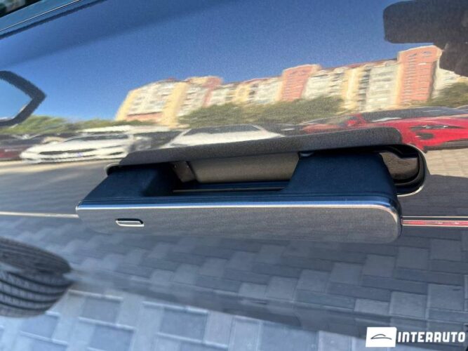 Land Rover Range Rover Evoque 35 interauto-car