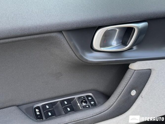 Volvo Polestar 2 54 interauto-car