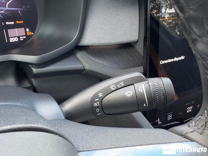 Volvo Polestar 2 59 interauto-car