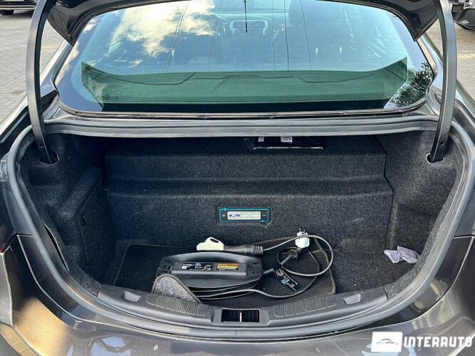 Ford Fusion 47 interauto-car