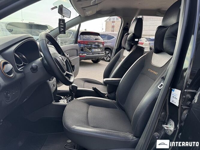 Dacia Sandero Stepway 36 interauto-car