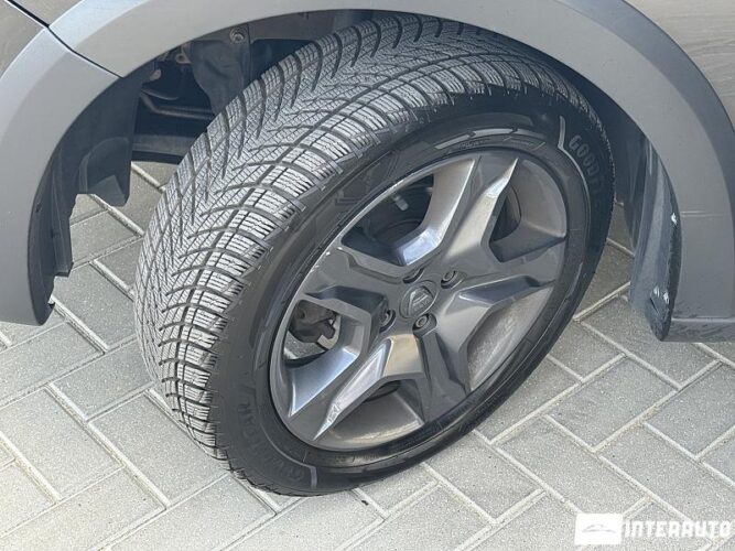 Dacia Sandero Stepway 48 interauto-car