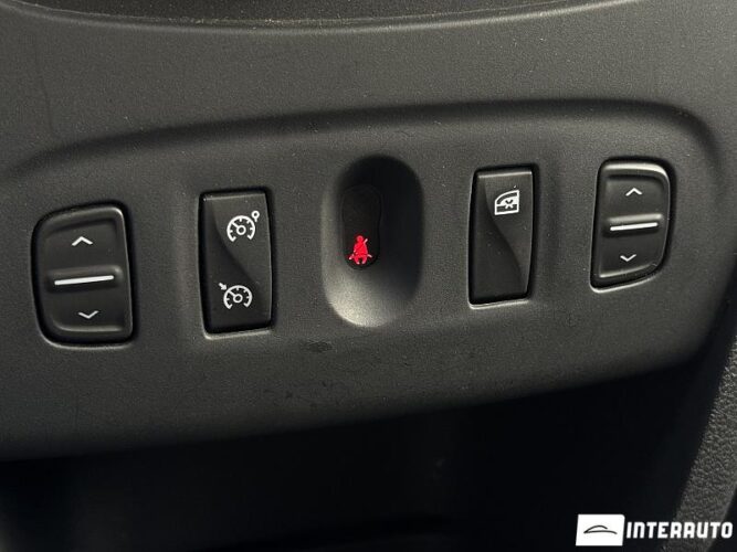 Dacia Sandero Stepway 43 interauto-car