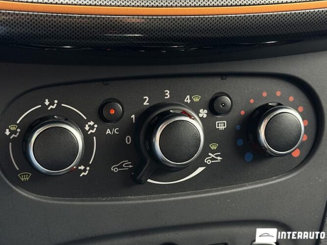 Dacia Sandero Stepway 42 interauto-car