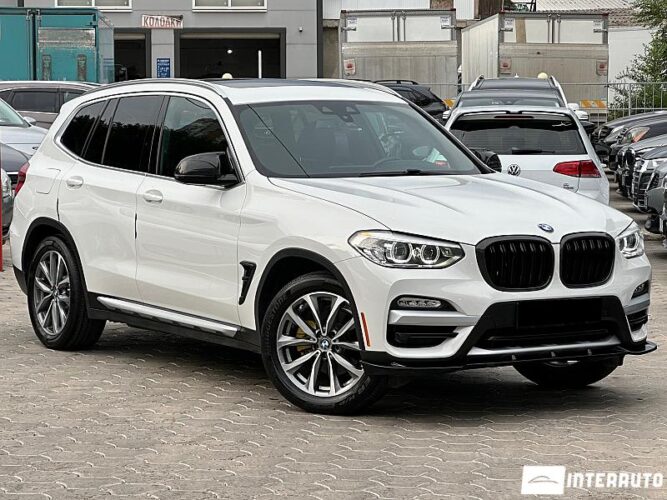 BMW X3 3.0i 35 interauto-car