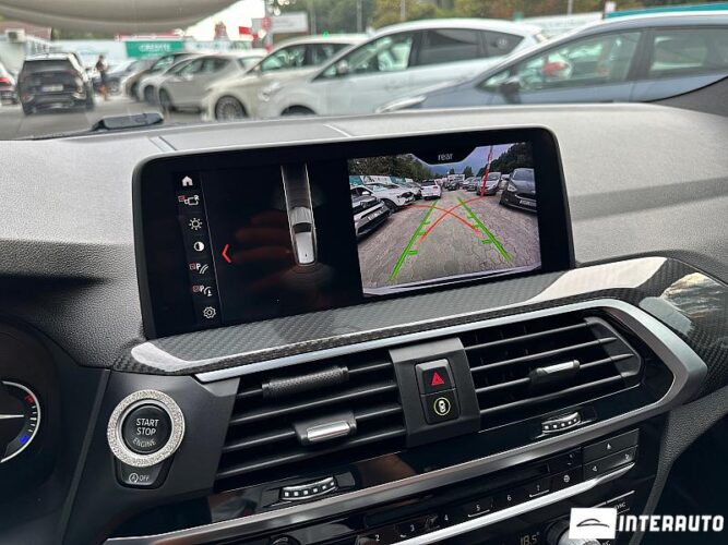 BMW X3 3.0i 43 interauto-car