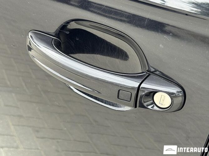 Audi Q7 52 interauto-car