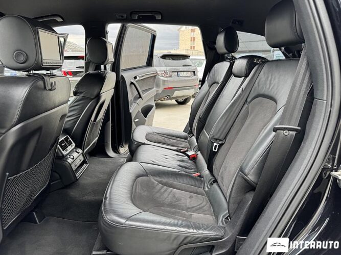 Audi Q7 47 interauto-car