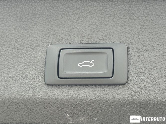 Audi Q7 58 interauto-car