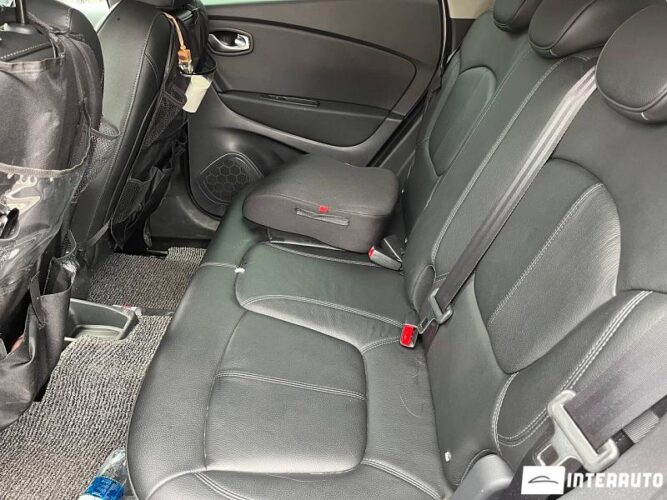 Renault Captur 40 interauto-car