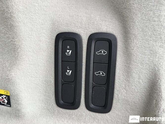 Volvo XC 60 73 interauto-car