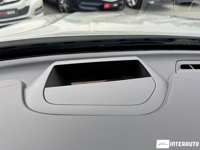 Volvo XC 60 51 interauto-car