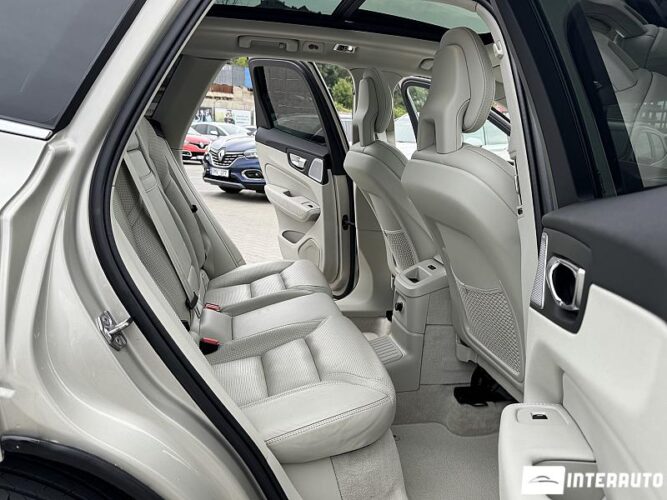 Volvo XC 60 62 interauto-car