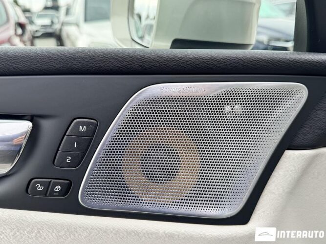 Volvo XC 60 68 interauto-car