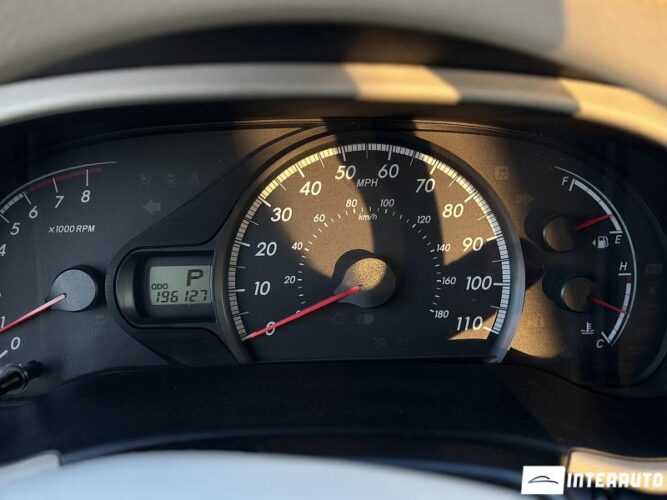 Toyota Sienna 39 interauto-car