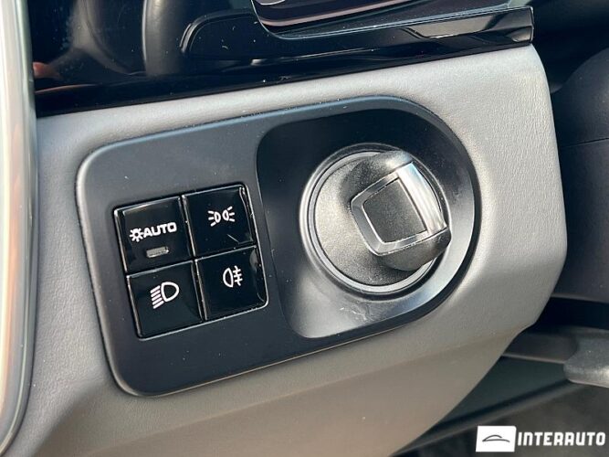 Porsche Cayenne Coupe 42 interauto-car