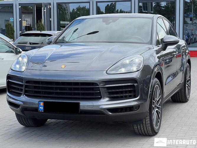 Porsche Cayenne Coupe 34 interauto-car