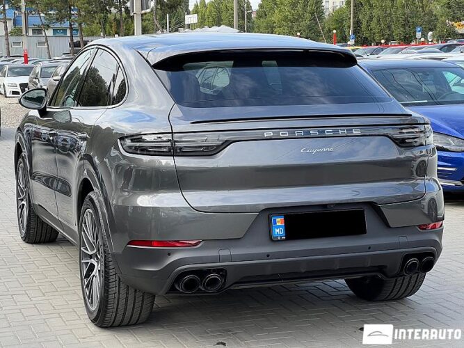 Porsche Cayenne Coupe 37 interauto-car