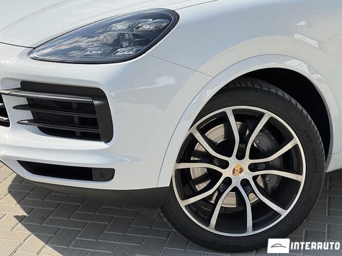 Porsche Cayenne S Coupe 44 interauto-car