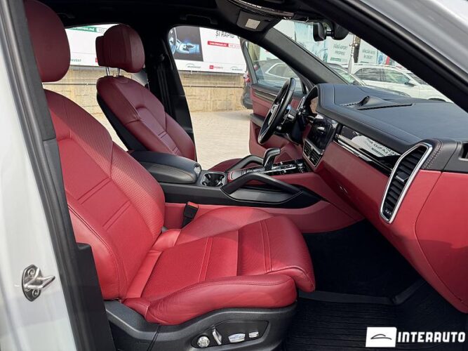 Porsche Cayenne S Coupe 59 interauto-car