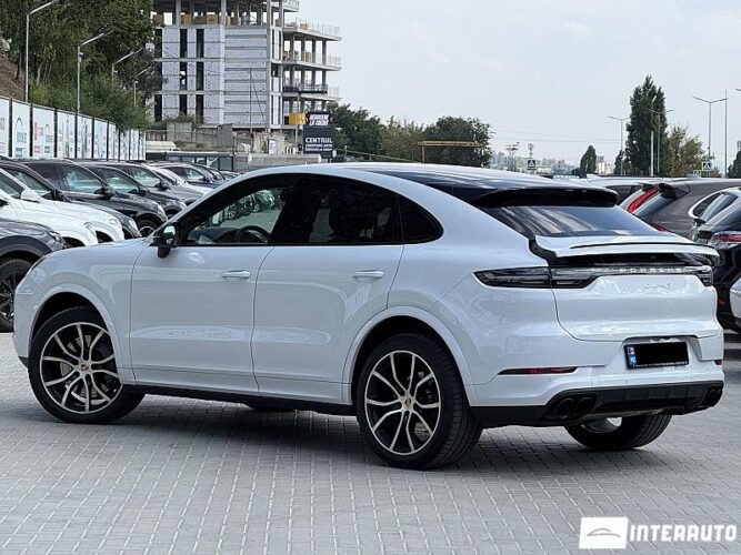Porsche Cayenne S Coupe 43 interauto-car