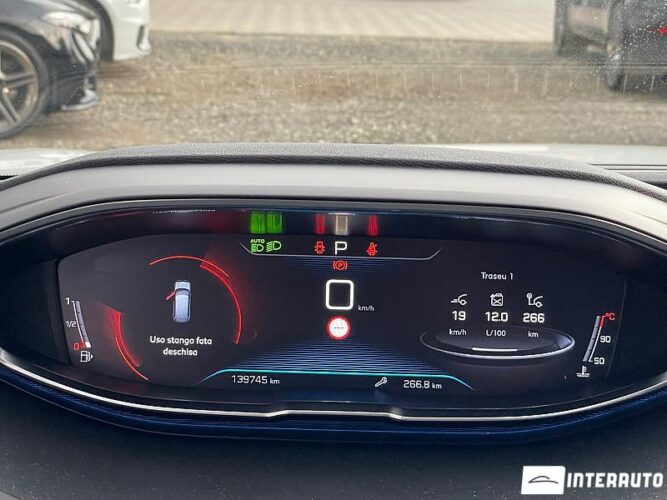 Peugeot 5008 38 interauto-car