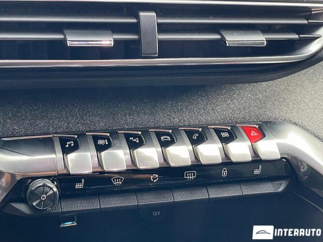 Peugeot 5008 40 interauto-car