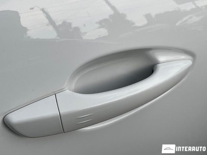 Peugeot 5008 32 interauto-car