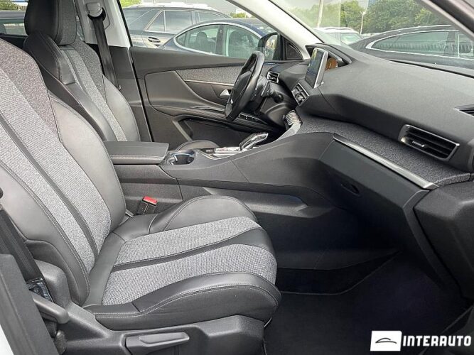 Peugeot 5008 42 interauto-car