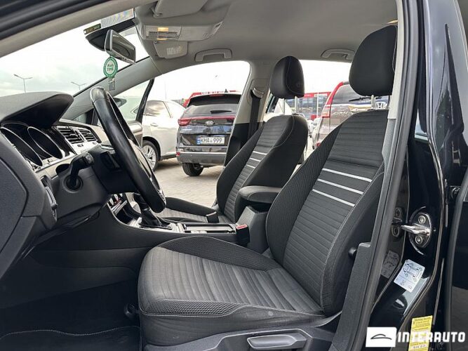 Volkswagen Golf 36 interauto-car