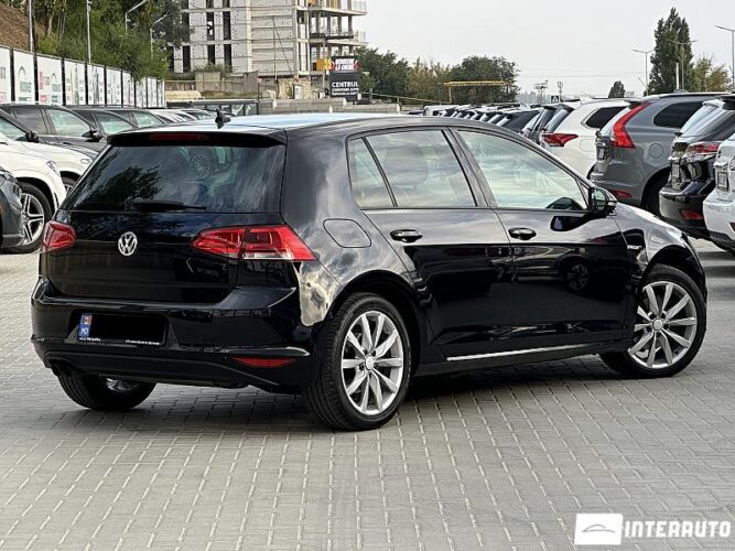 Volkswagen Golf 34 interauto-car
