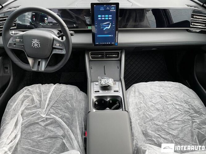 BYD Qin L 35 interauto-car