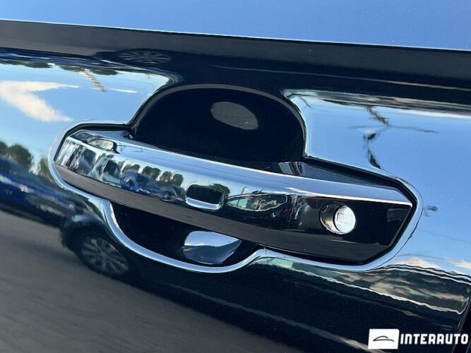 Audi A5 40 interauto-car