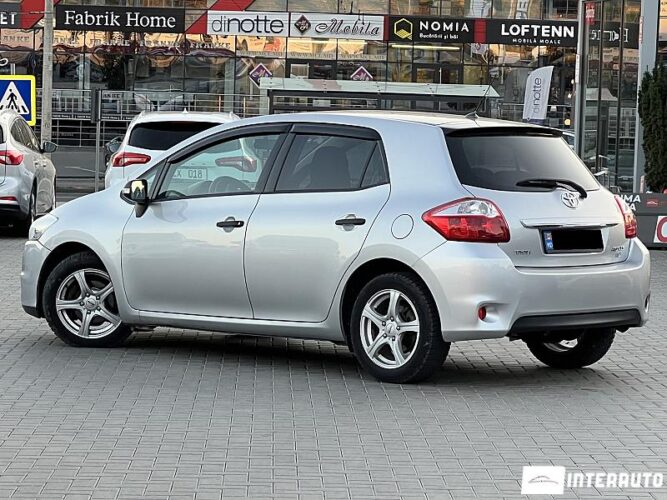 Toyota Auris 33 interauto-car