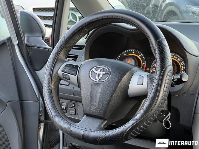 Toyota Auris 36 interauto-car