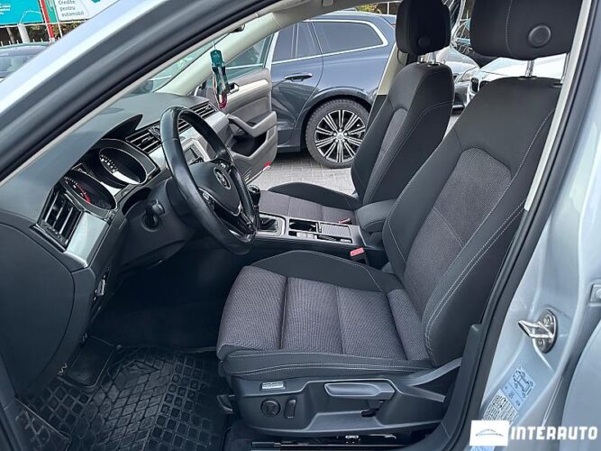Volkswagen Passat 36 interauto-car