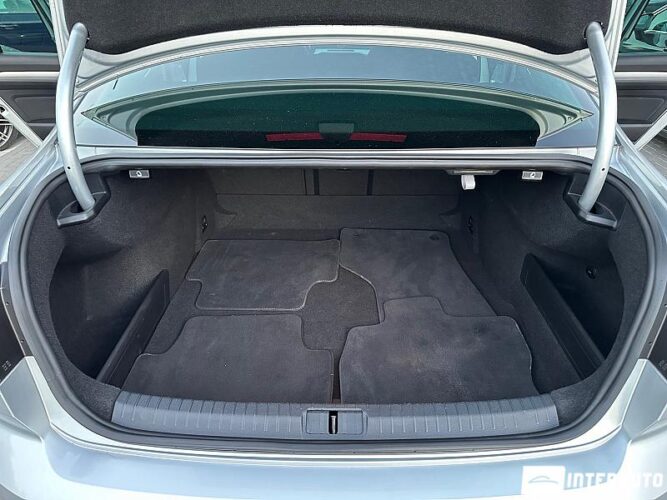 Volkswagen Passat 48 interauto-car